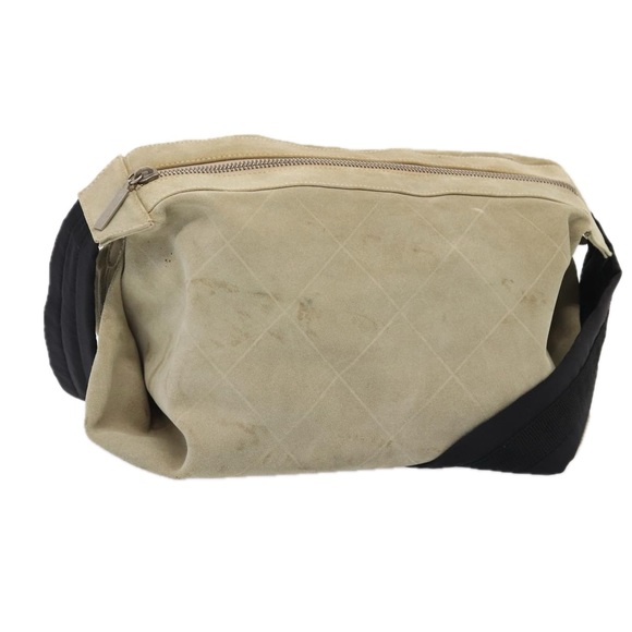Chanel Beige Suede shoulder - Picture 1 of 10